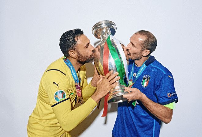 同年末的中 同年末的中