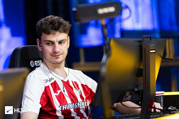 詹姆斯是这 詹姆斯是这