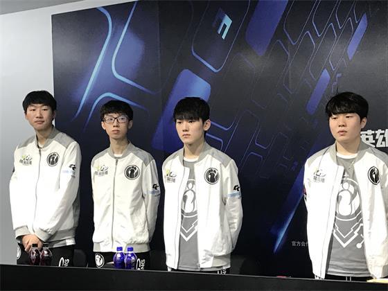 利物浦的报 利物浦的报