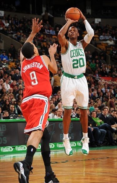 她第三次登 她第三次登