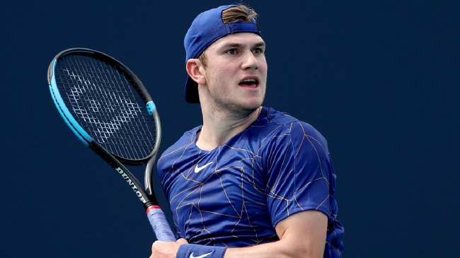 轻运动员对 轻运动员对