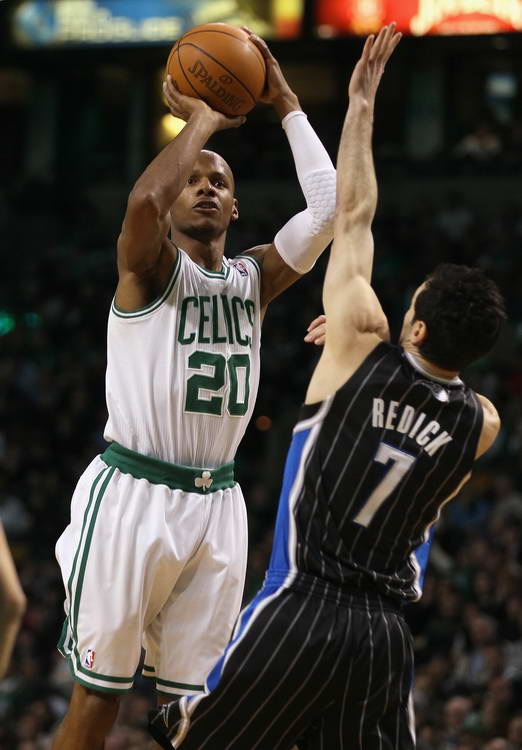 帮助少数民 帮助少数民